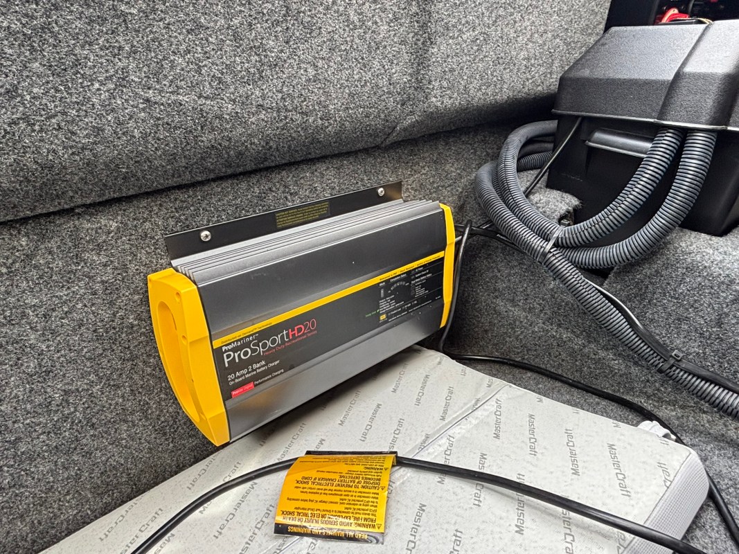 2020 Mastercraft XT22