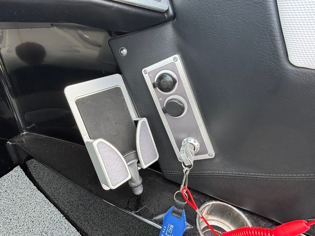 2020 Mastercraft XT22