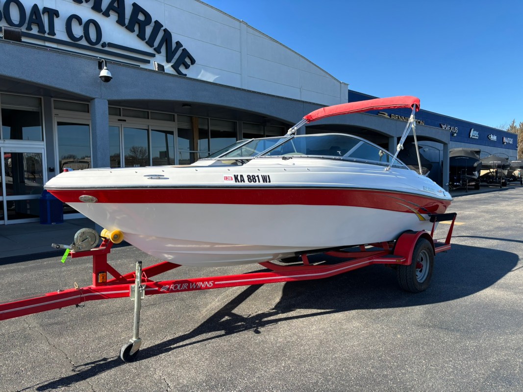 2007 Four Winns 190 Horizon