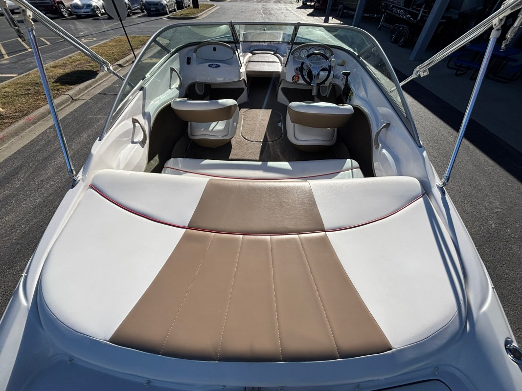 2007 Four Winns 190 Horizon