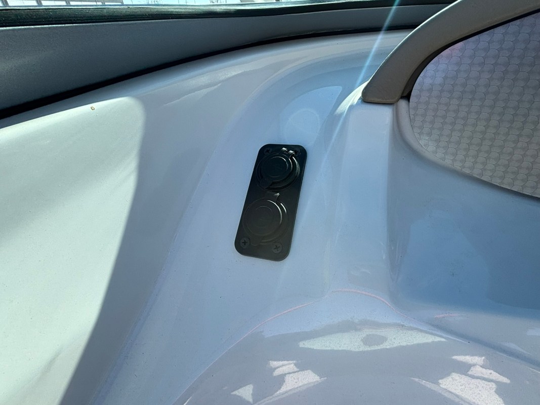 2007 Four Winns 190 Horizon